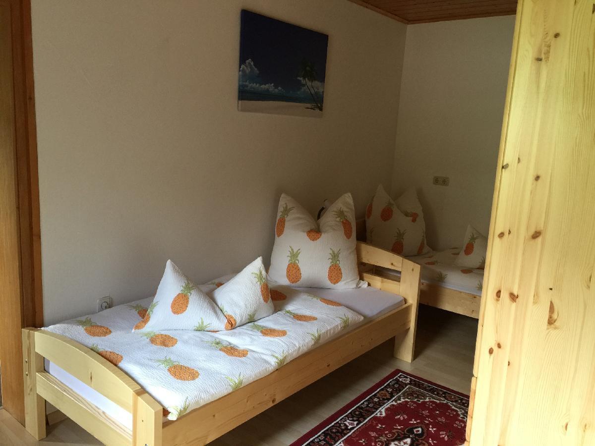 Ferienwohnung Wittenzellner ไบเออริช ไอเซินชไตน์ ภายนอก รูปภาพ