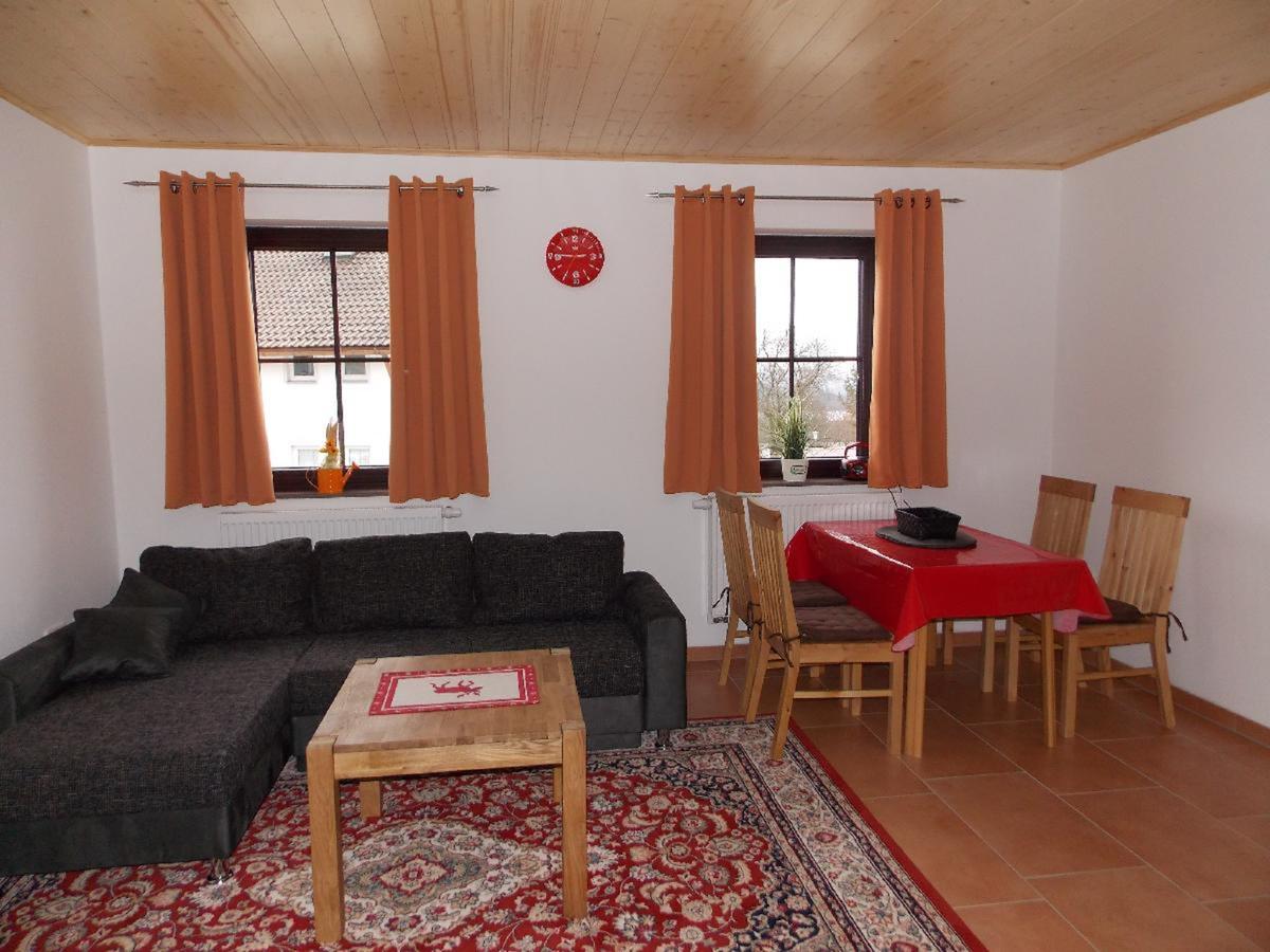 Ferienwohnung Wittenzellner ไบเออริช ไอเซินชไตน์ ภายนอก รูปภาพ